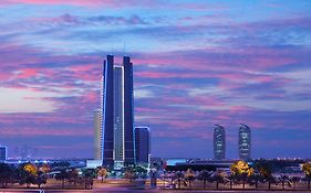 Dusit Thani Abu Dhabi